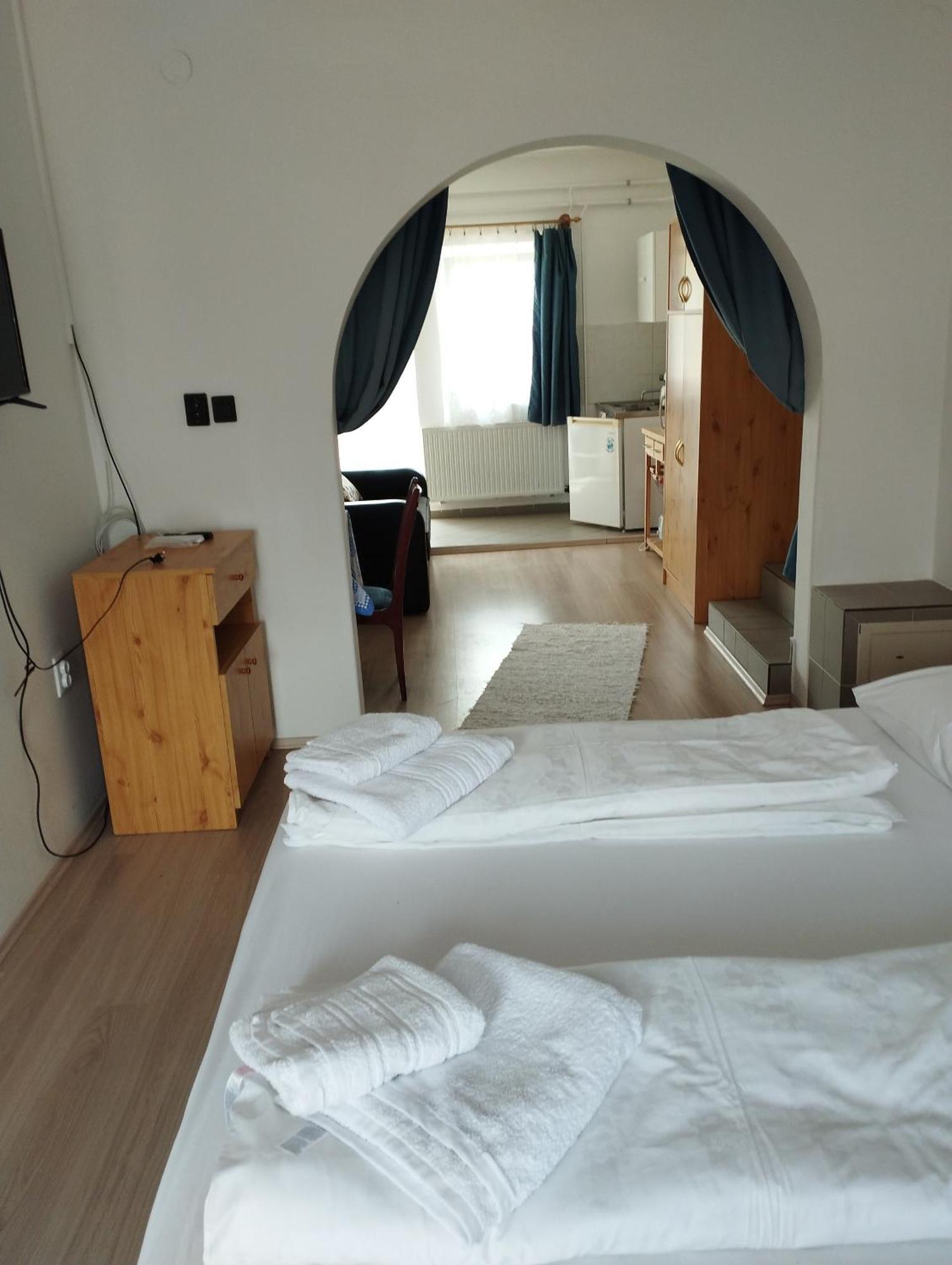 Hotel Paprika Vendeghaz Harkány Zewnętrze zdjęcie