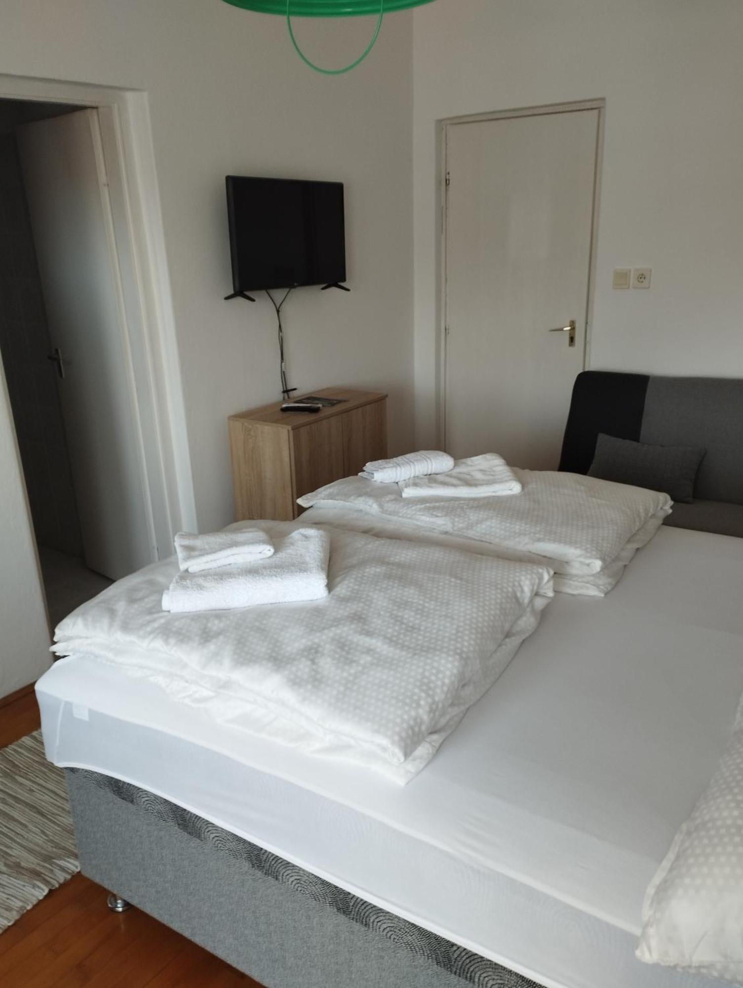 Hotel Paprika Vendeghaz Harkány Zewnętrze zdjęcie